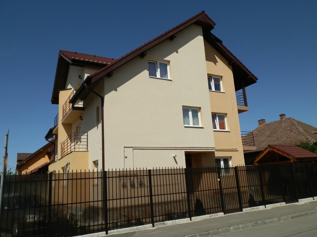 Garsoniera Strada Bucegi Apartment Sibiu Exterior photo